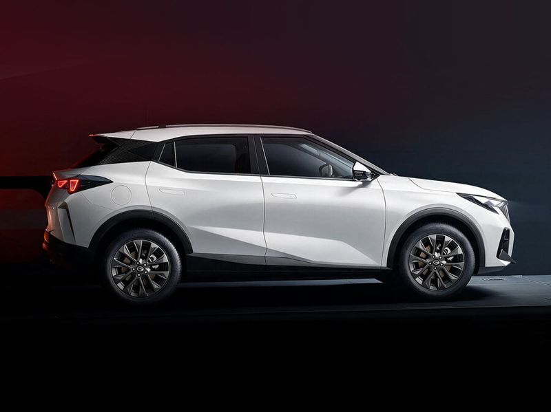 GAC Emzoom Premium Small SUV Driveaway