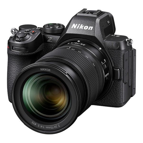 Nikon Z5II + 24-70mm f4 Kit